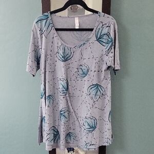 Gray and Blue Leaf Print Women's Top Lularoe Perfect T